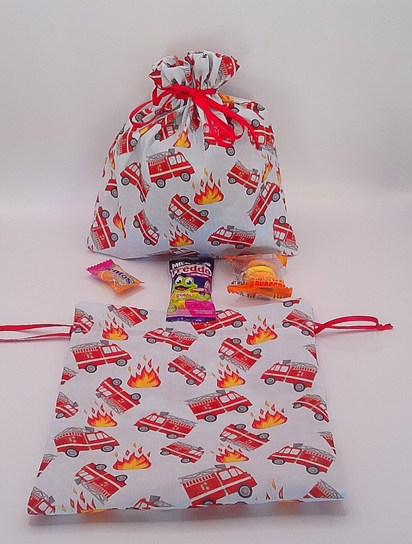 Fire truck material drawstring party favour bags