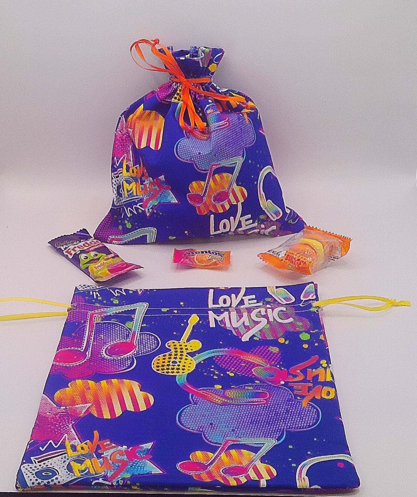 Music theme material drawstring party favour bags