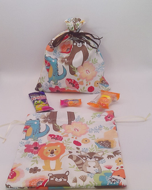 Animal material drawstring party favour bags